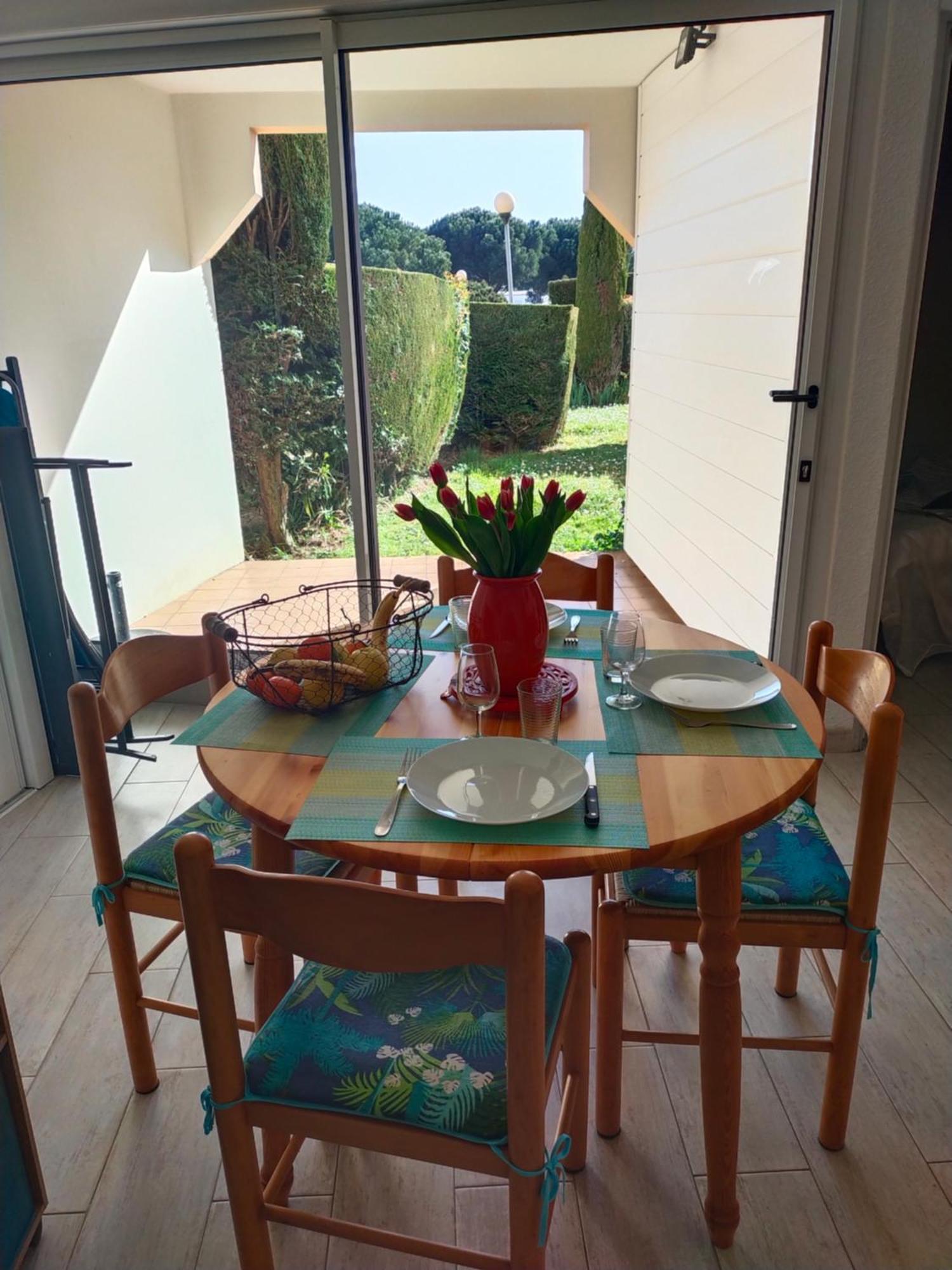 Royan, Vaux Sur Mer, Quartier Pontaillac, 2 Pas Des Plages Esterno foto